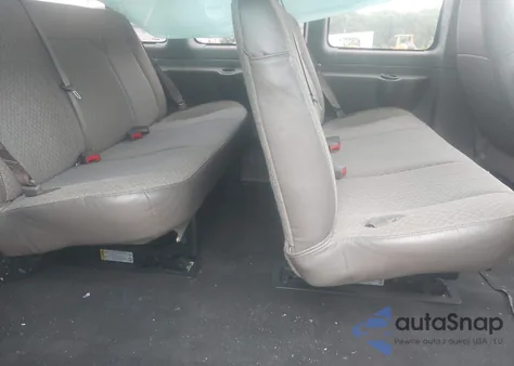 2020 Chevrolet Express Passenger Rwd 3500 Extended Wheelbase Lt from USA, damaged, VIN 1GAZGPFG1L1147161